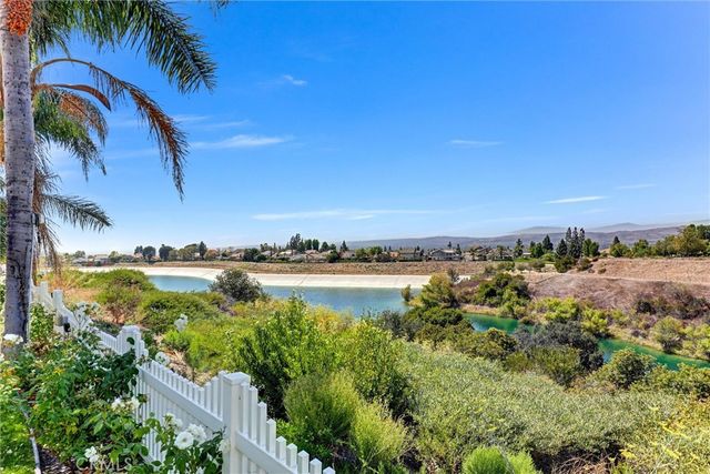904 S Ridgecrest Circle, Anaheim, CA 92807