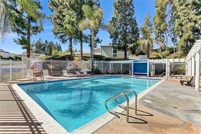 904 S Ridgecrest Circle, Anaheim, CA 92807