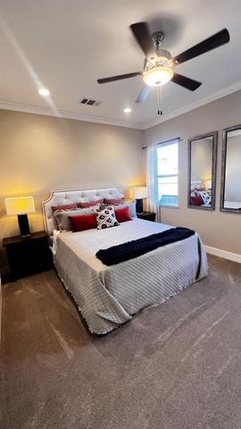 1034 Meadowlands Dr, Oakdale, CA 95361