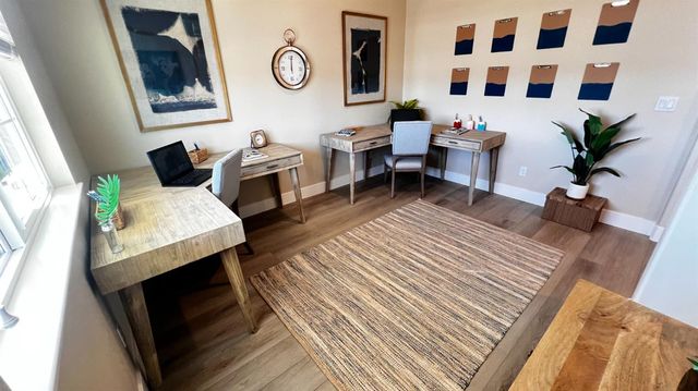 1034 Meadowlands Dr, Oakdale, CA 95361