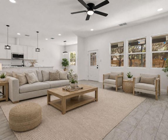 116 Crazy Cross RD, Wimberley, TX 78676