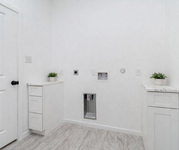 116 Crazy Cross RD, Wimberley, TX 78676