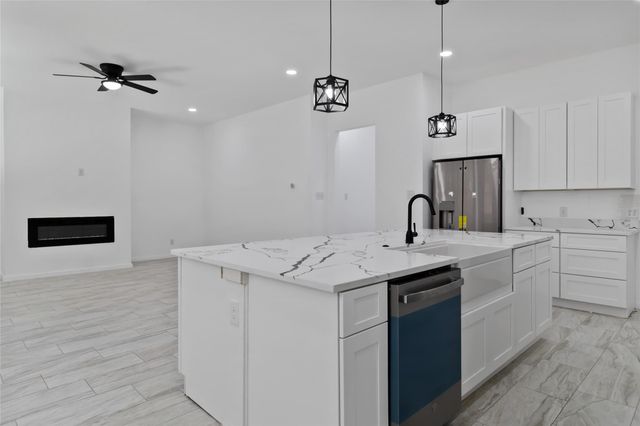 116 Crazy Cross RD, Wimberley, TX 78676