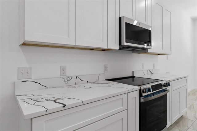 116 Crazy Cross RD, Wimberley, TX 78676