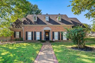 8575 BAZEMORE RD, Cordova, TN 38018