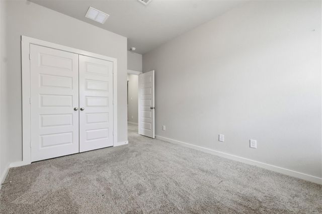 614 Pelican Drive, Kemah, TX 77565
