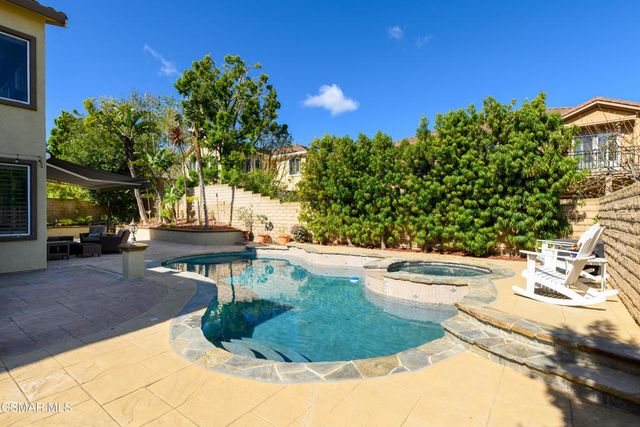 5323 Via Jacinto, Newbury Park, CA 91320