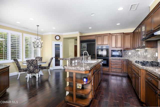 5323 Via Jacinto, Newbury Park, CA 91320