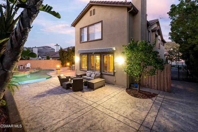 5323 Via Jacinto, Newbury Park, CA 91320