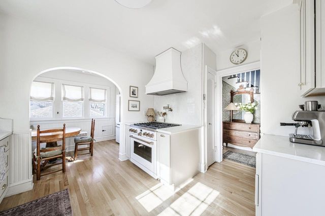 2867 N 72nd STREET, Milwaukee, WI 53210