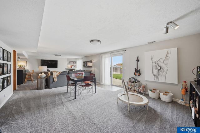1808 SW 33rd Street, Lincoln, NE 68522