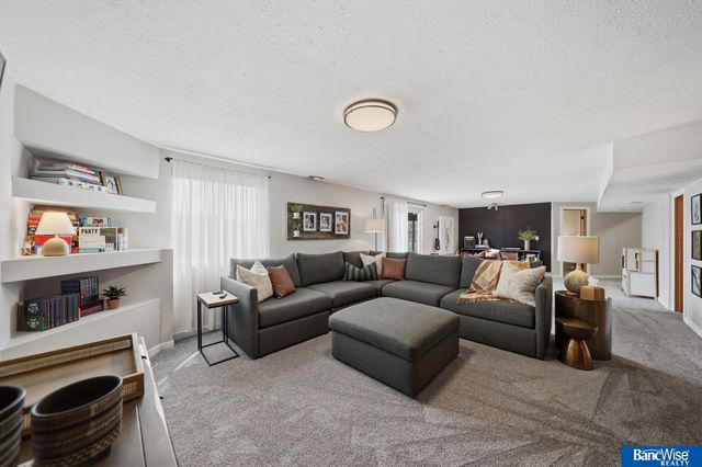1808 SW 33rd Street, Lincoln, NE 68522
