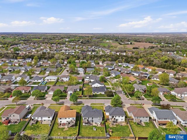 1808 SW 33rd Street, Lincoln, NE 68522