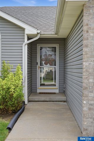 1808 SW 33rd Street, Lincoln, NE 68522