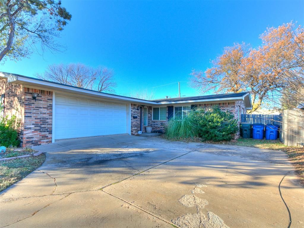 2733 Manchester Drive, Oklahoma City, OK 73120