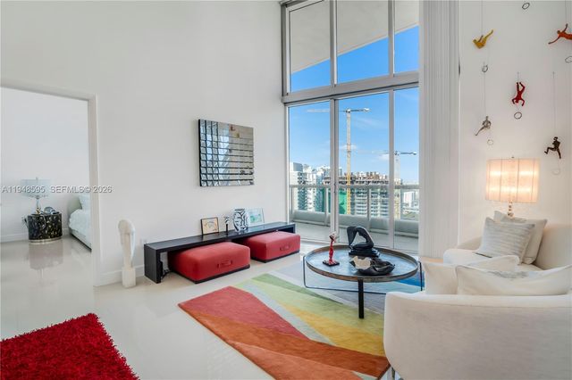 465 Brickell Ave 4106, Miami, FL 33131