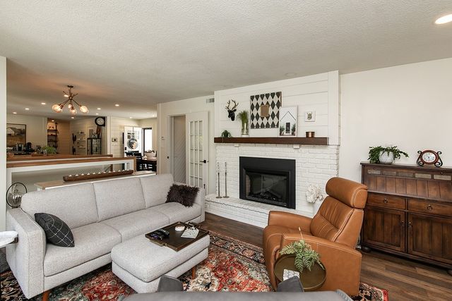 3285 Ashworth Road, Waukee, IA 50263