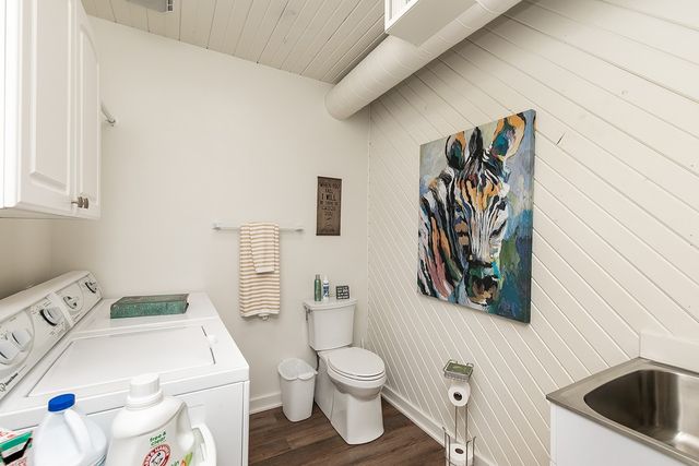 3285 Ashworth Road, Waukee, IA 50263