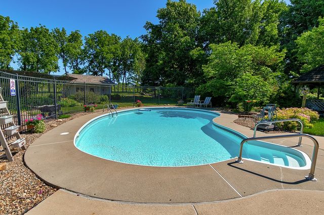 3285 Ashworth Road, Waukee, IA 50263