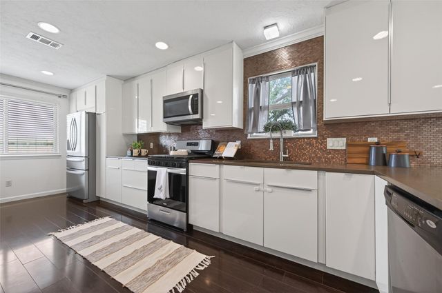 6502 River Bluff Drive, Houston, TX 77085