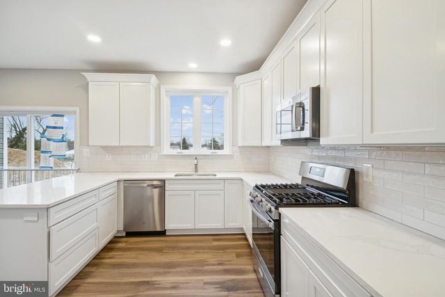 9030 OLD HARFORD RD, Parkville, MD 21234