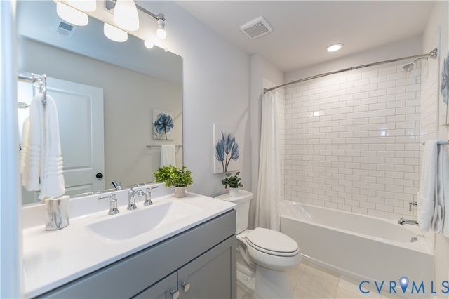 12583 Henley Hill Cir, Manakin Sabot, VA 23103