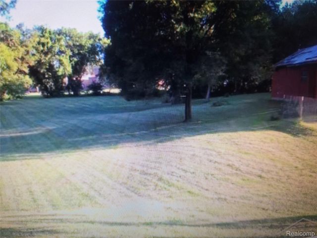 6921 Wegner Road, Thomas Township, MI 48609