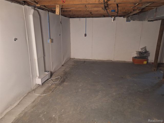 6921 Wegner Road, Thomas Township, MI 48609