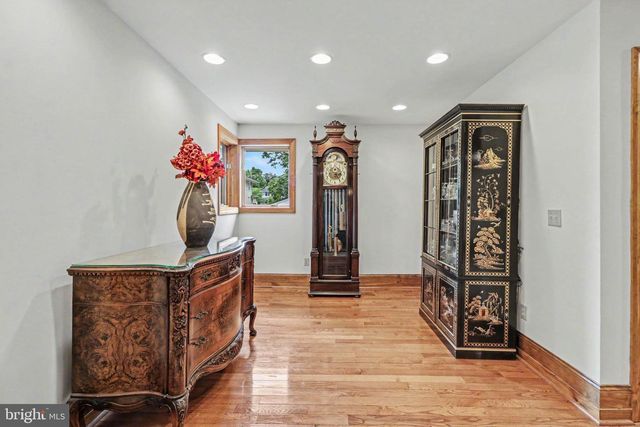 322 OLDE MEADOW LN, Hershey, PA 17033