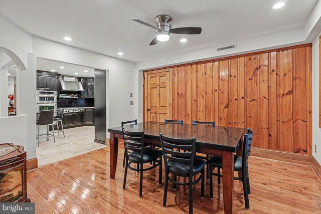 322 OLDE MEADOW LN, Hershey, PA 17033