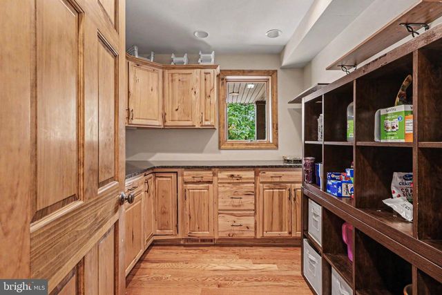 322 OLDE MEADOW LN, Hershey, PA 17033