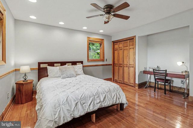 322 OLDE MEADOW LN, Hershey, PA 17033