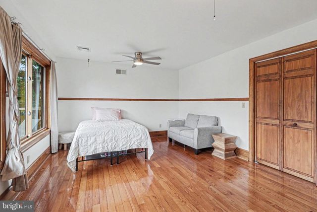 322 OLDE MEADOW LN, Hershey, PA 17033