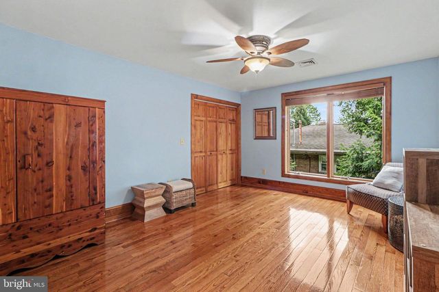 322 OLDE MEADOW LN, Hershey, PA 17033
