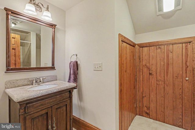 322 OLDE MEADOW LN, Hershey, PA 17033