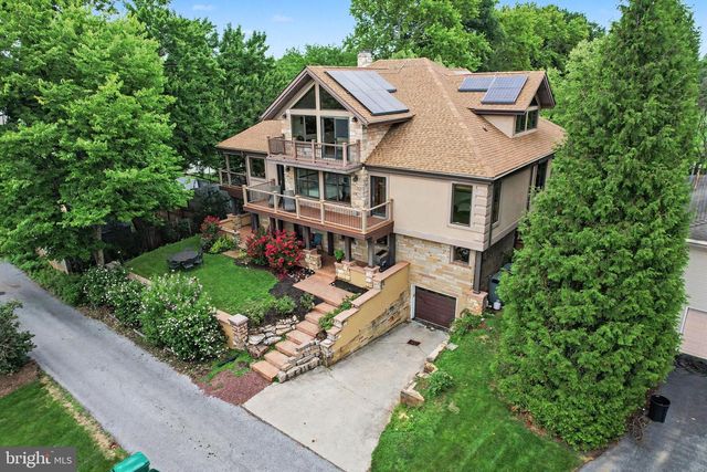 322 OLDE MEADOW LN, Hershey, PA 17033