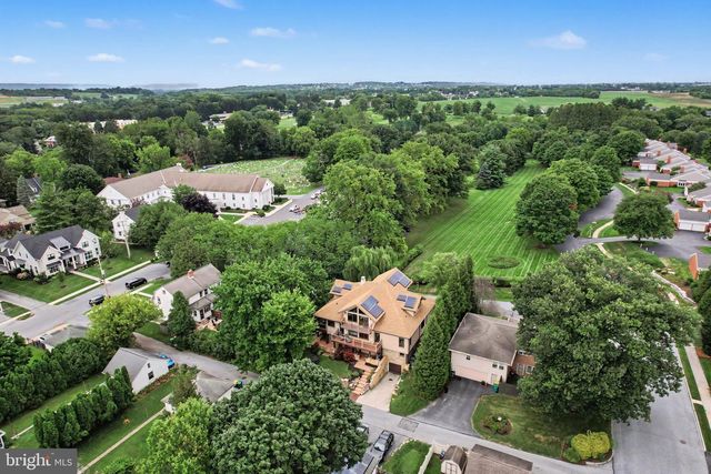 322 OLDE MEADOW LN, Hershey, PA 17033
