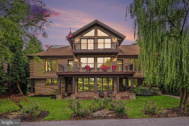 322 OLDE MEADOW LN, Hershey, PA 17033