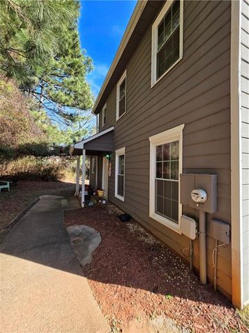 1395 Kennesaw Trace NW Court, Kennesaw, GA 30144