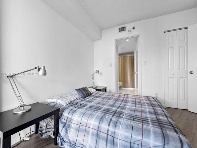3300 NE 192nd Street 603, Aventura, FL 33180