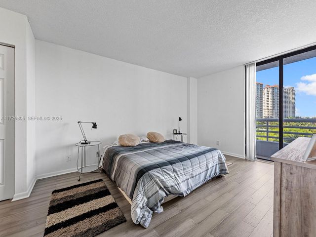 3300 NE 192nd Street 603, Aventura, FL 33180