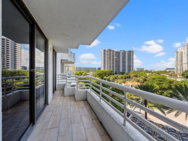 3300 NE 192nd Street 603, Aventura, FL 33180