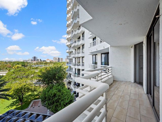 3300 NE 192nd Street 603, Aventura, FL 33180