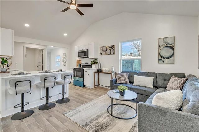 5007 N Central Road, Bethany, OK 73008