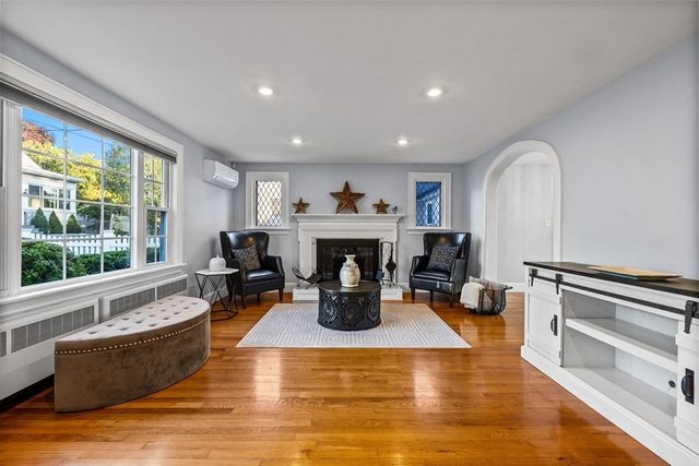 15 Northrop Ter, Lynn, MA 01904