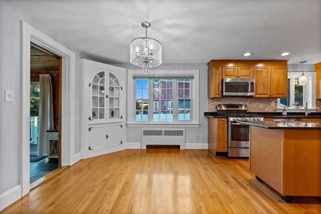 15 Northrop Ter, Lynn, MA 01904