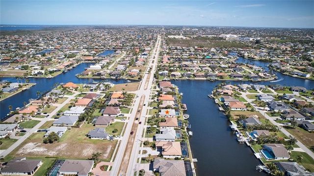 4111 Oasis BLVD, Cape Coral, FL 33914