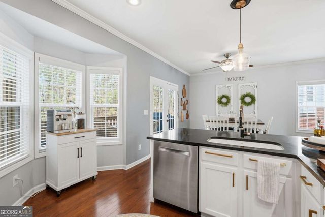 460 Eagle Tiff Drive, Sugar Hill, GA 30518