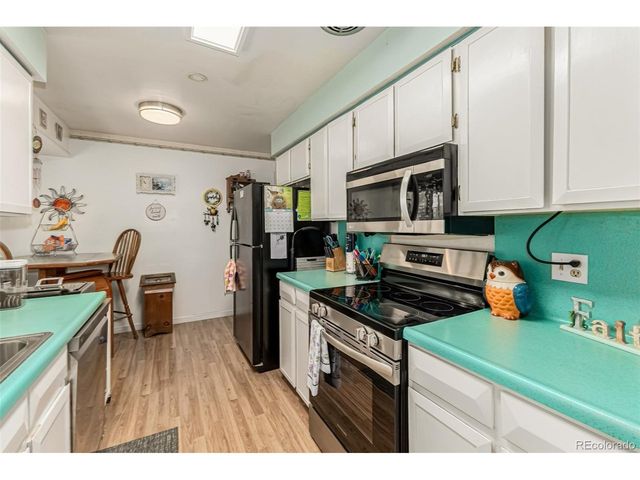 1146 W 102nd Ave, Northglenn, CO 80260