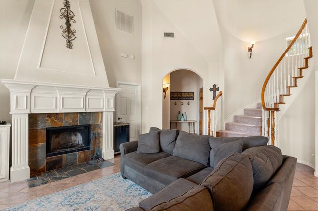 230 Lake Drive, Mount Vernon, TX 75457